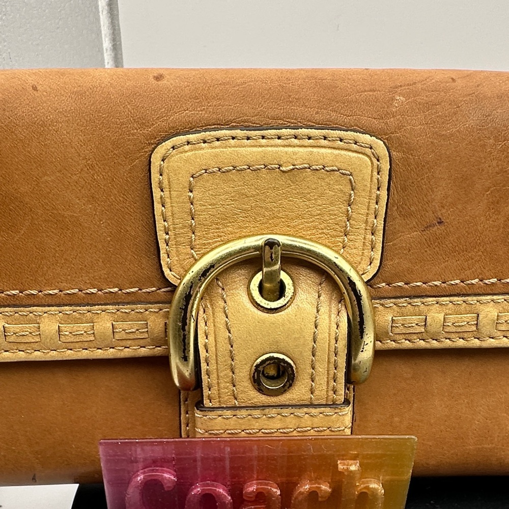 Vintage Coach SoHo Natural Tan and Brown leather Women's Wallet - Picture 2 of 16